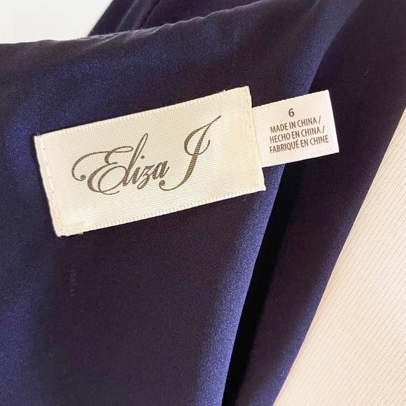 Eliza J navy dress - Picture 5 of 6
